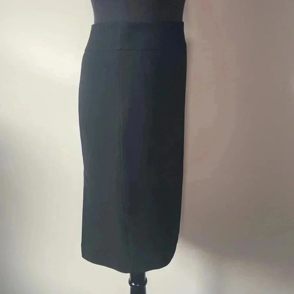 Jones New York Collection | Black Skirt - Picture 2 of 8